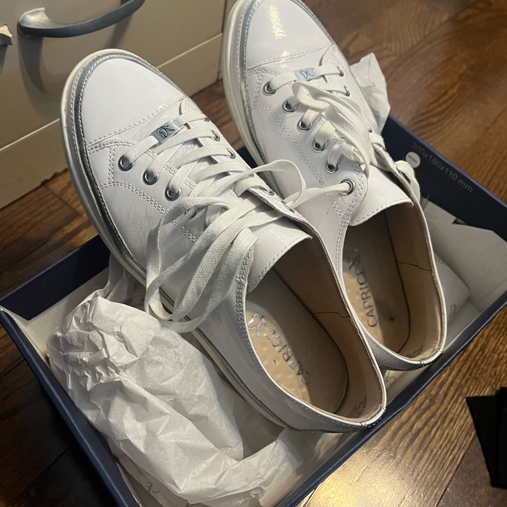 Caprice white and silver leather. Only worn once. Size 10